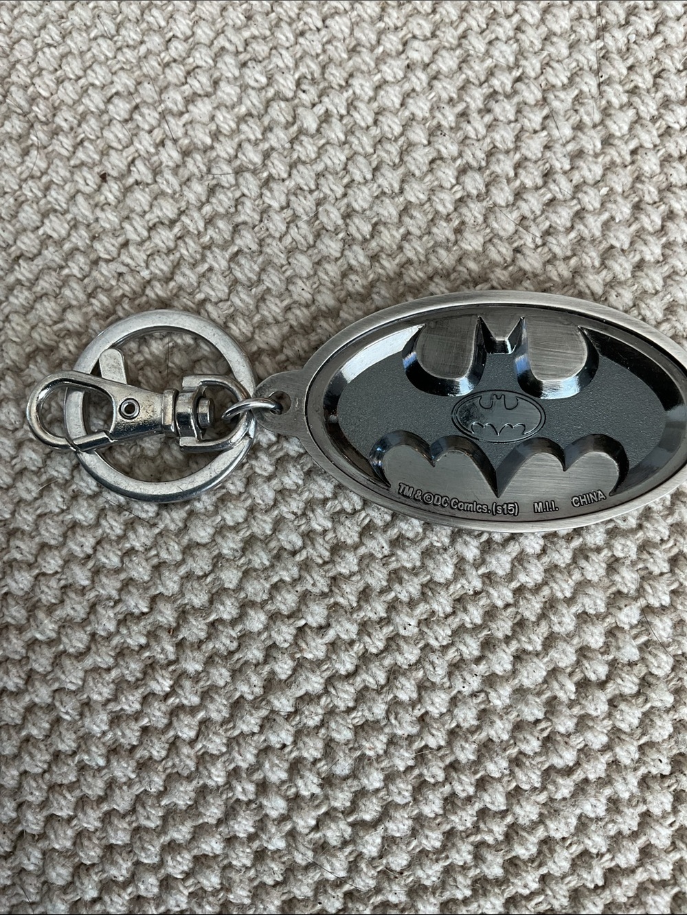 Batman Keychain - Picture 2 of 6